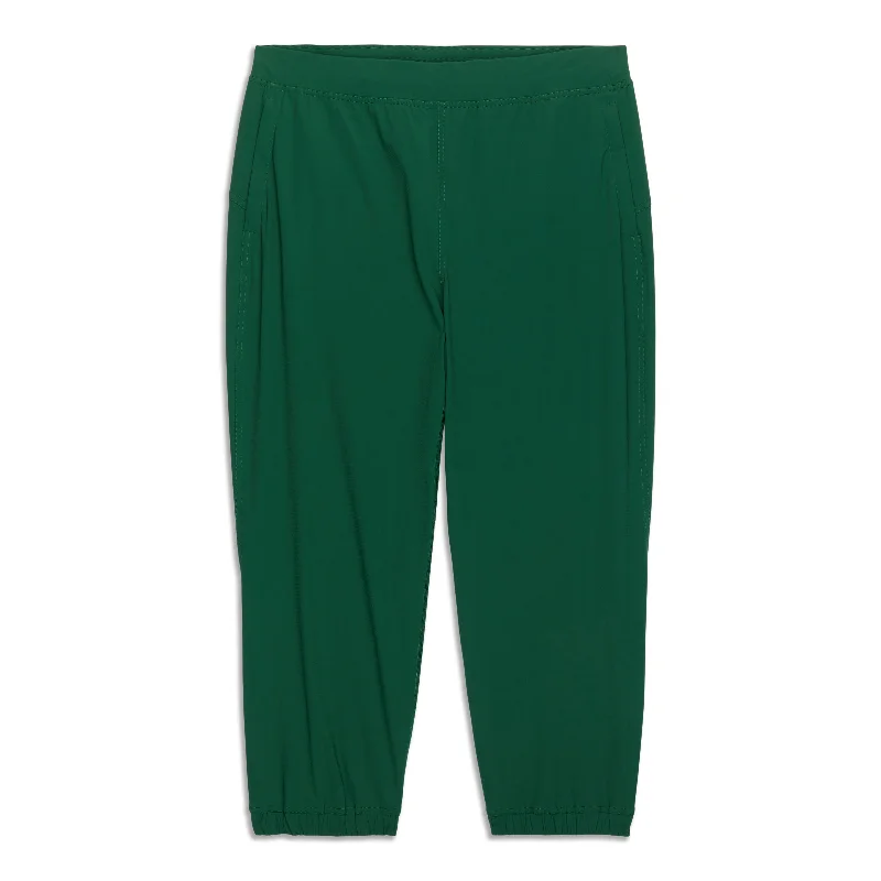 Adapted State High-Rise Jogger Crop - Resale