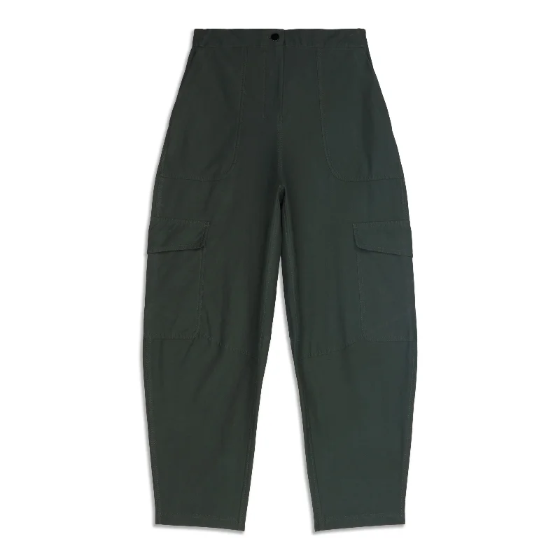 Light Cargo Pocket High-Rise Pant - Resale