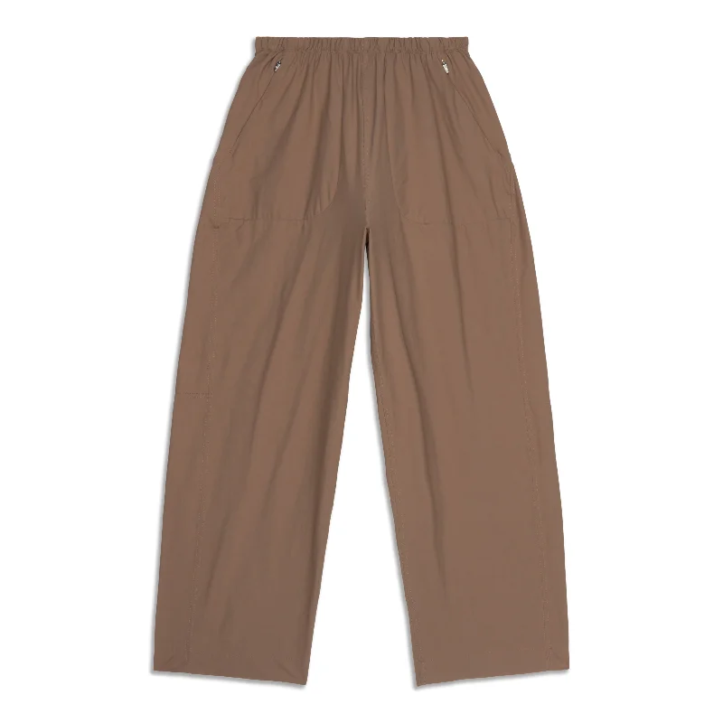 Lightweight Mid-Rise Barrel-Leg Cropped Pant - Resale