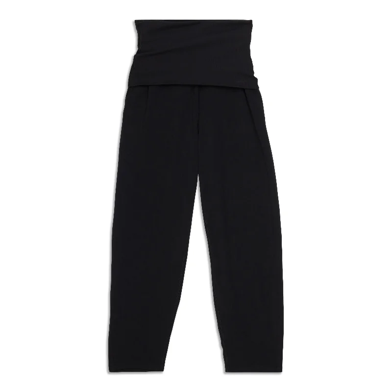 lululemon Align™ Ribbed-Waist Cropped Jogger - Resale