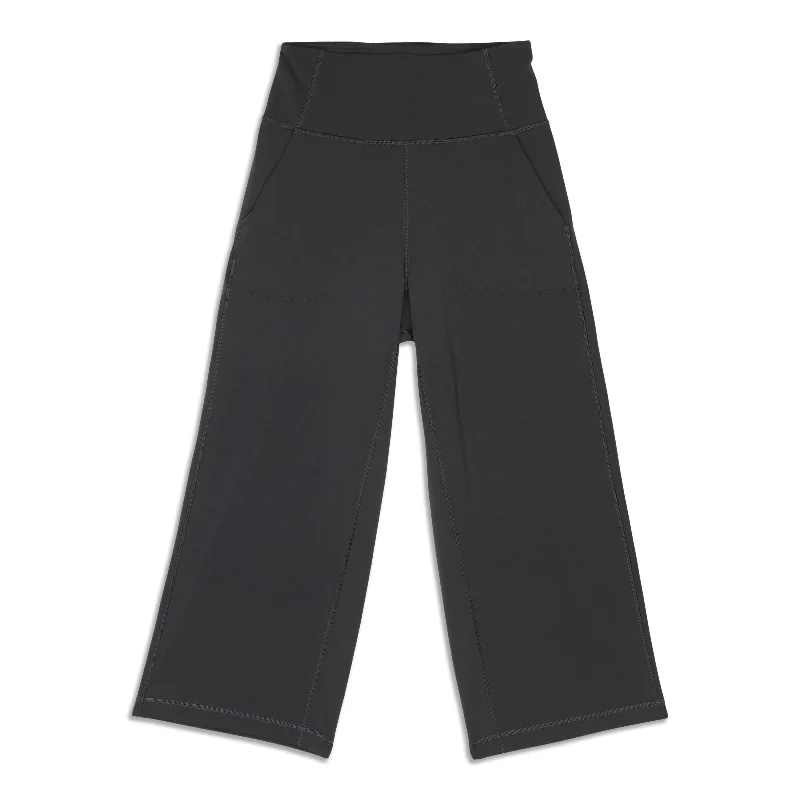 lululemon Align™ Super-High-Rise Wide Leg Crop - Resale