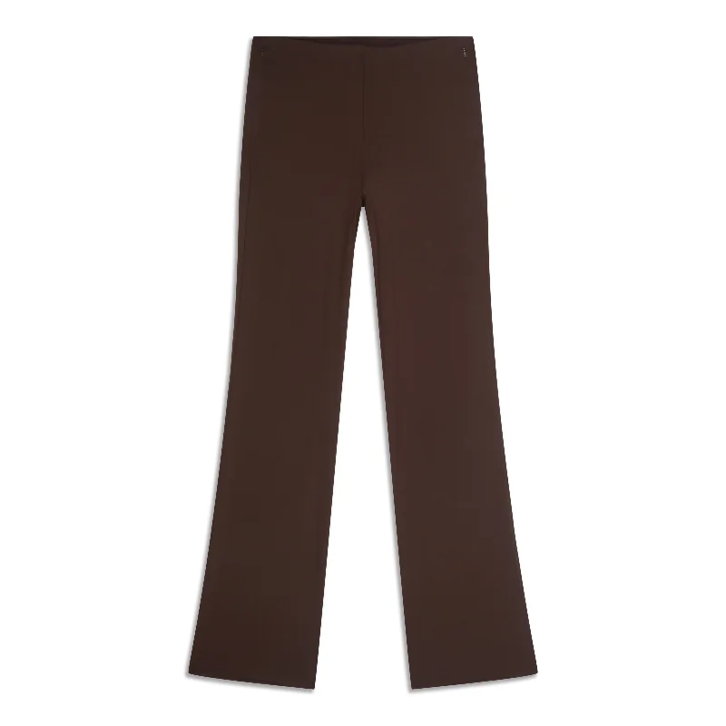 Smooth Fit Pull-On High-Rise Pant - Resale