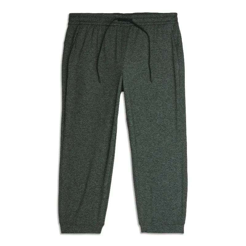 Soft Jersey Classic-Fit Mid-Rise Cropped Jogger - Resale