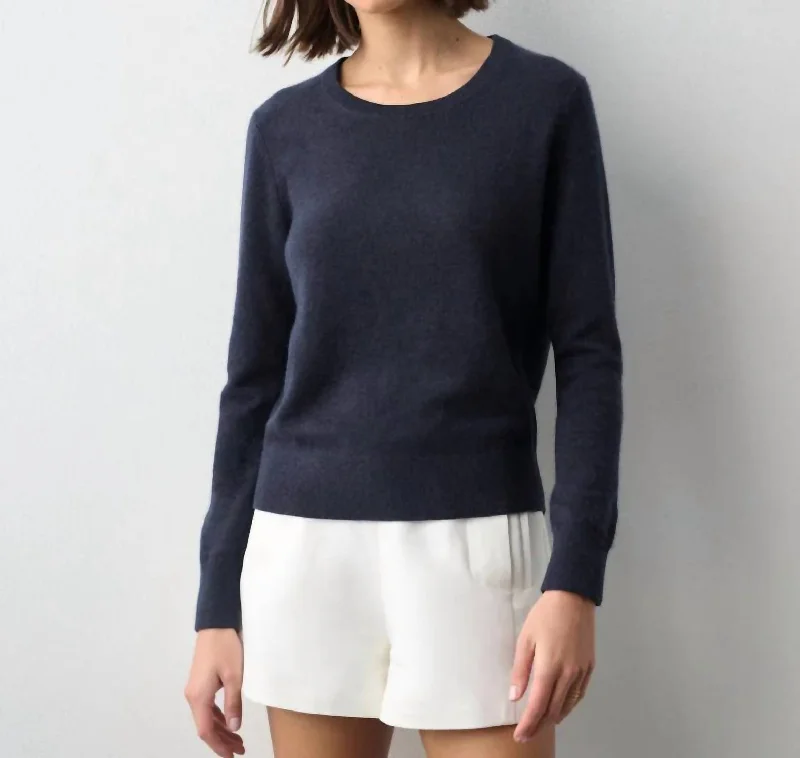 Cashmere Classic Crewneck In Deep Navy