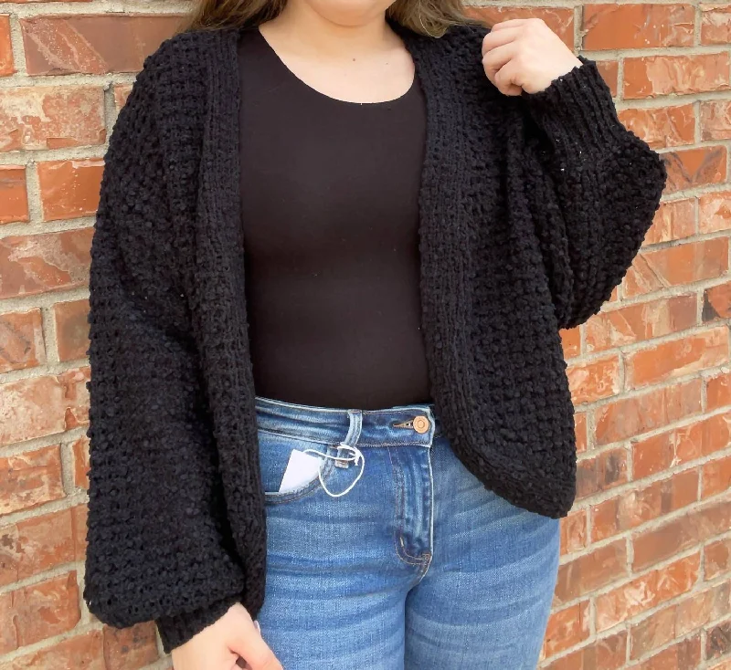 Cropped Long Sleeve Cardigan In Black