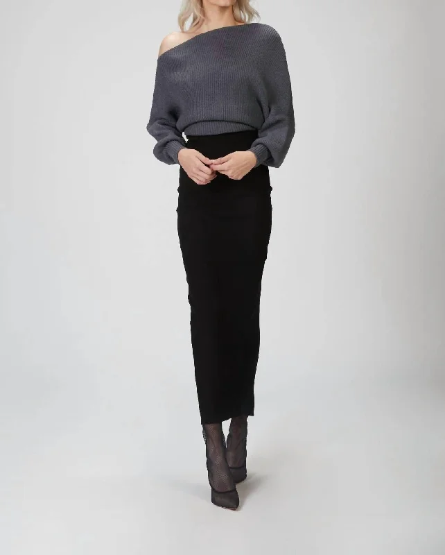 Leon Off-Shoulder Sweater In Charcoal Grey