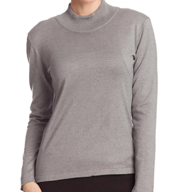 Long Sleeve Mock Neck Pullover In Gray