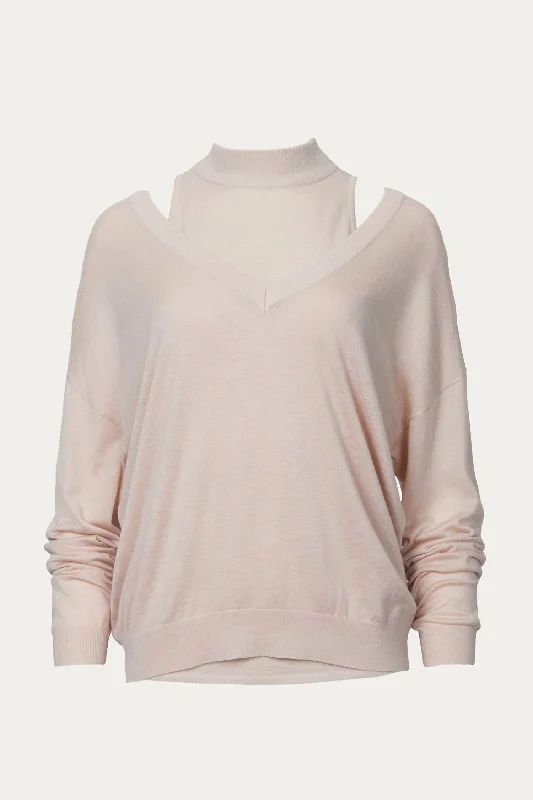 Niva Cutout Shoulder Sweater In Misty Rose