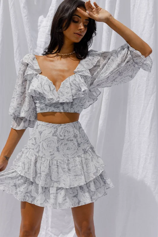 Kiss And Tell Ruffle Trim Balloon Sleeve Crop Top Rose Print Ink